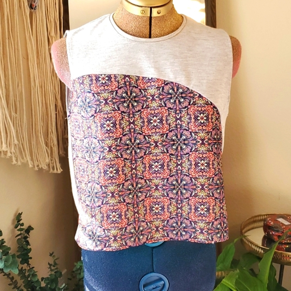 Zara W/B Collection Top